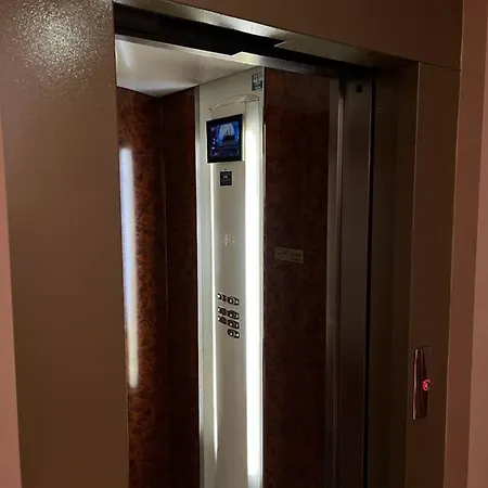 La Quinta Paradise *