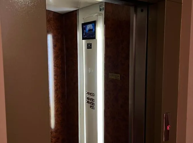 La Quinta Paradise *