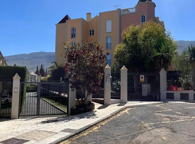 La Quinta Paradise Apartamento *